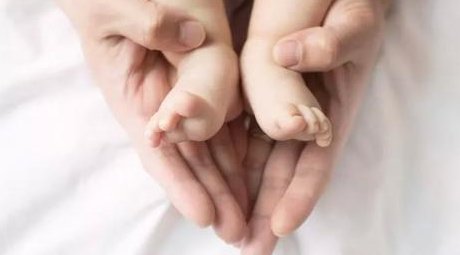 移植冻胚几天着床有什么感觉，有乳房胀痛等感觉是成功了吗